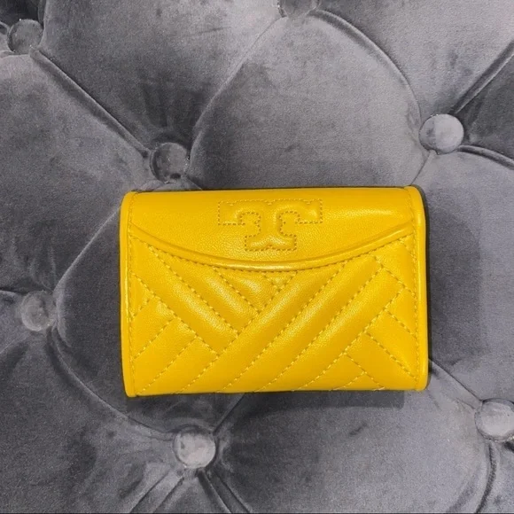 New Tory Burch mini wallet bifold yellow leather NWT - Picture 4 of 8